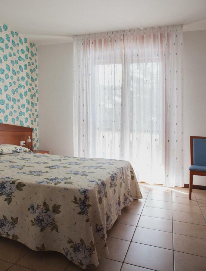 Hotel Caracas Lignano Sabbiadoro Dış mekan fotoğraf